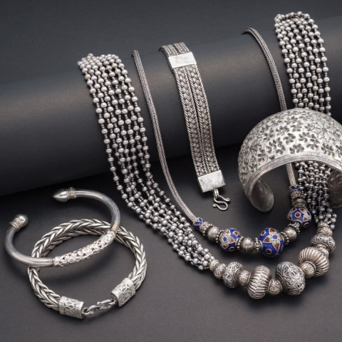 Earring